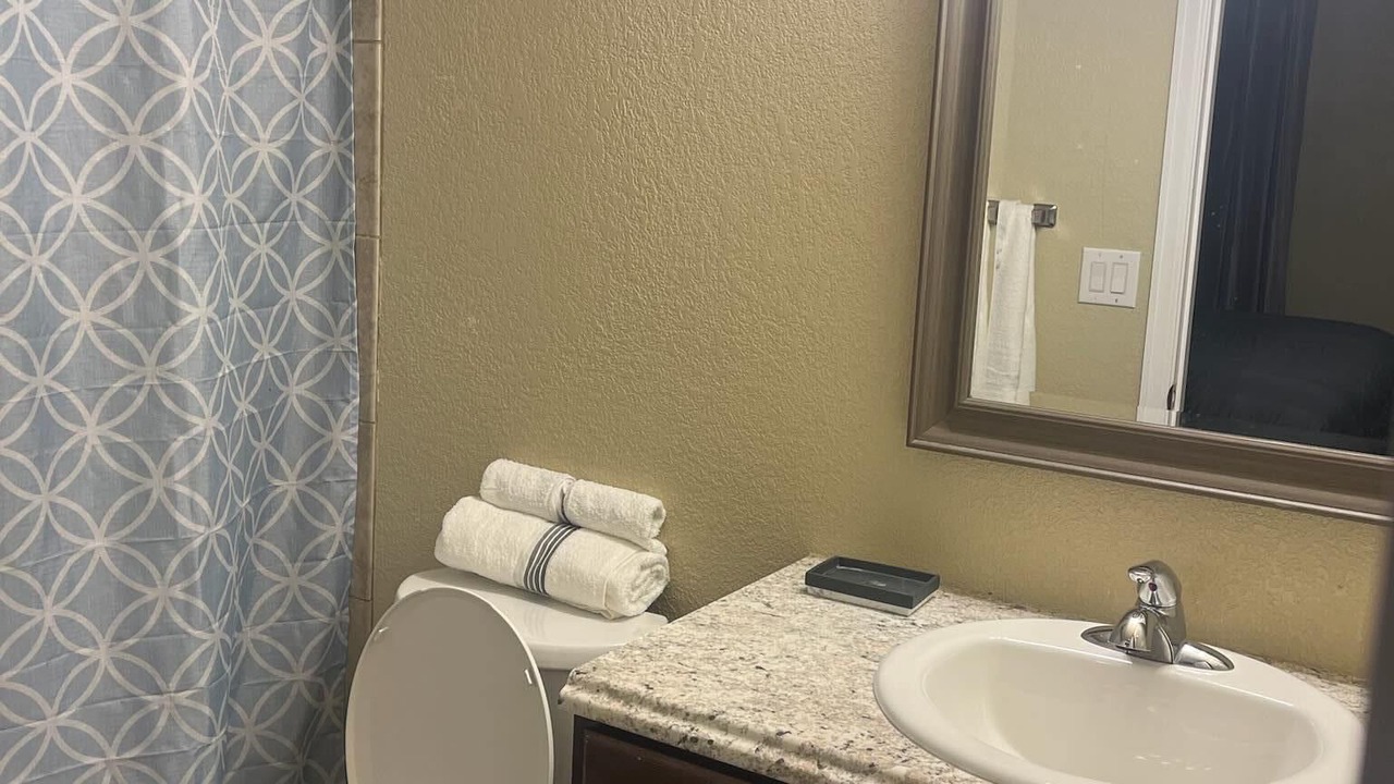 Photo of Bathroom in Stetson Hills