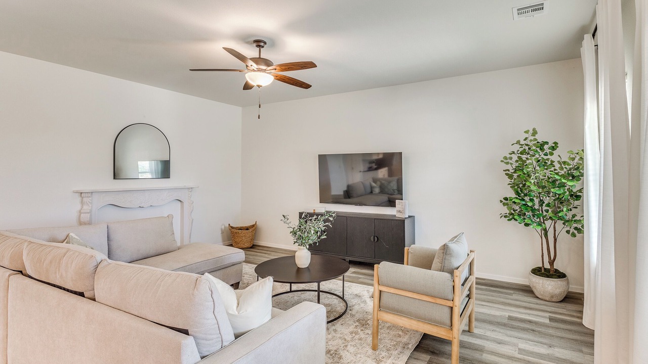 Photo of Livingroom in Owasso