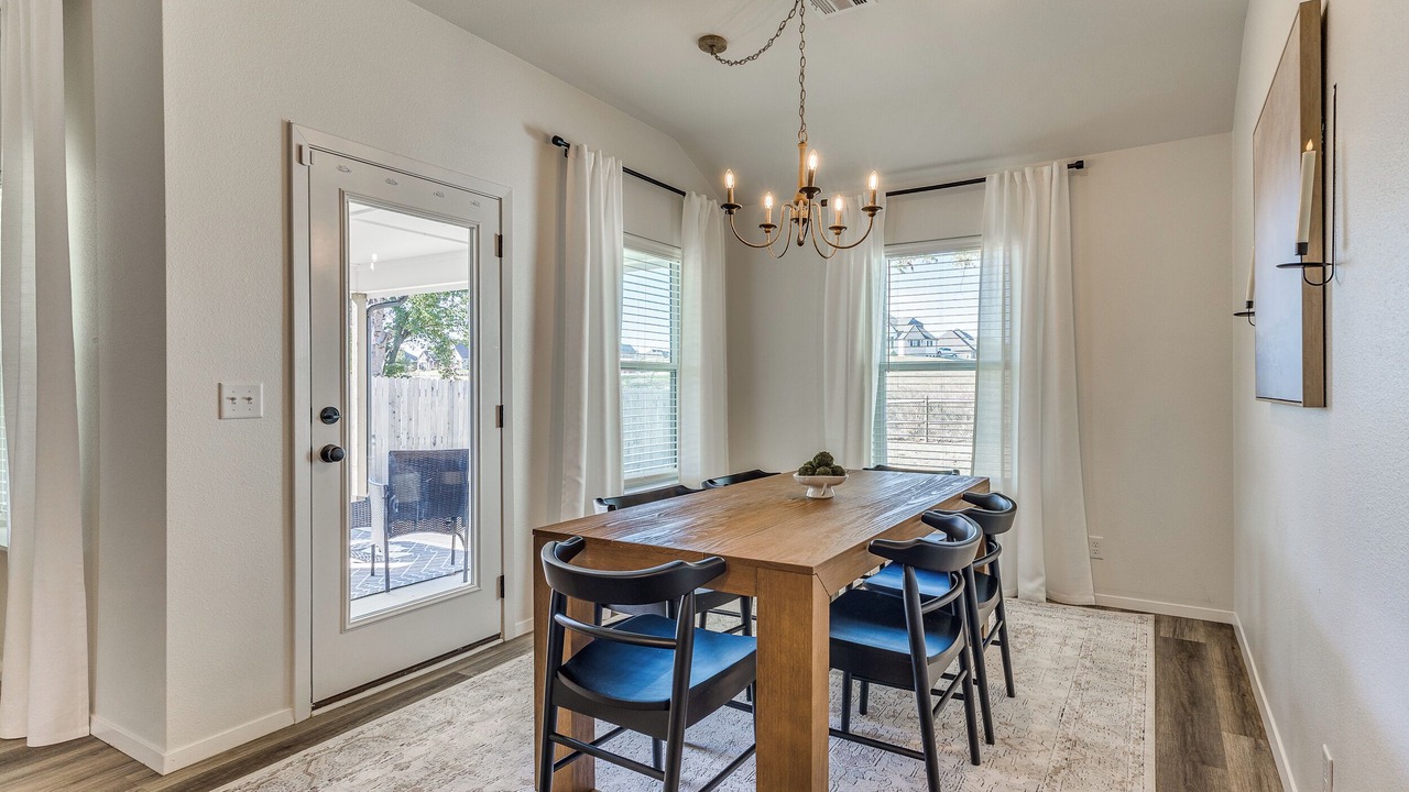 Photo of Livingroom in Owasso