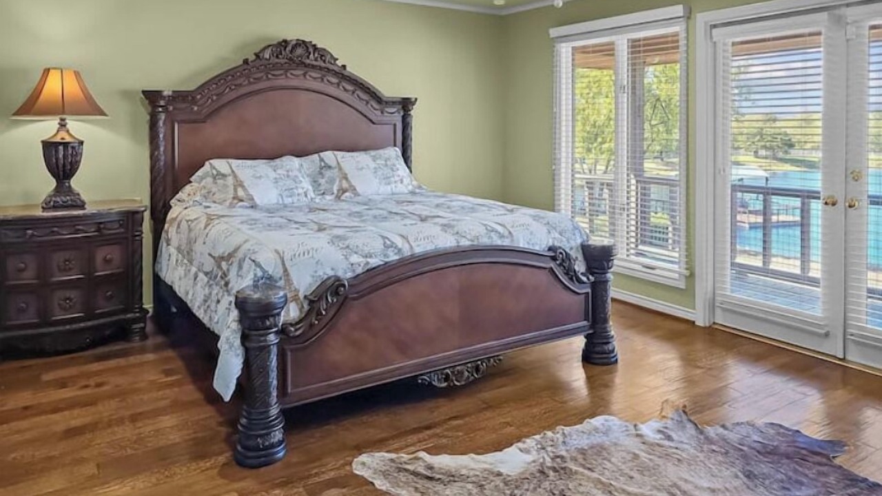 Photo of Bedroom in Pottsboro