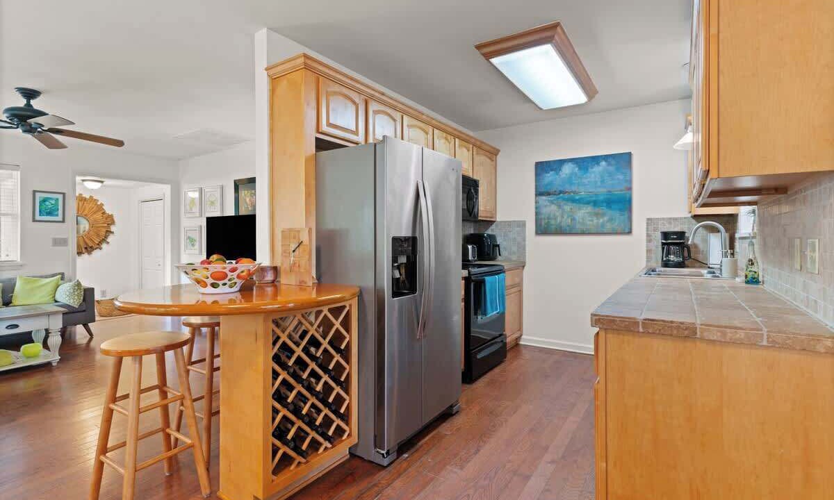 Photo of Kitchen in Saint Simons Heights