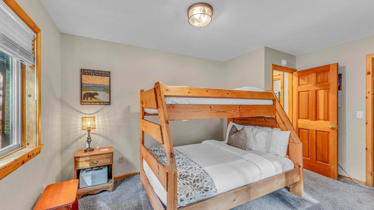 Photo of Bedroom in Kingswood Estates