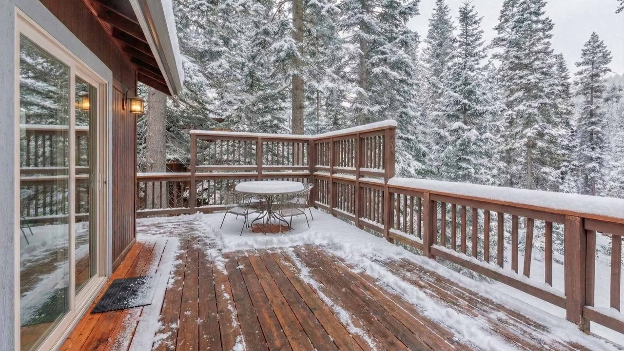 Photo of Outdoor in Kingswood Estates