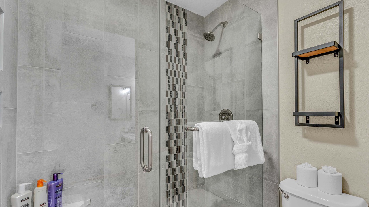 Photo of Bathroom in Kingswood Estates