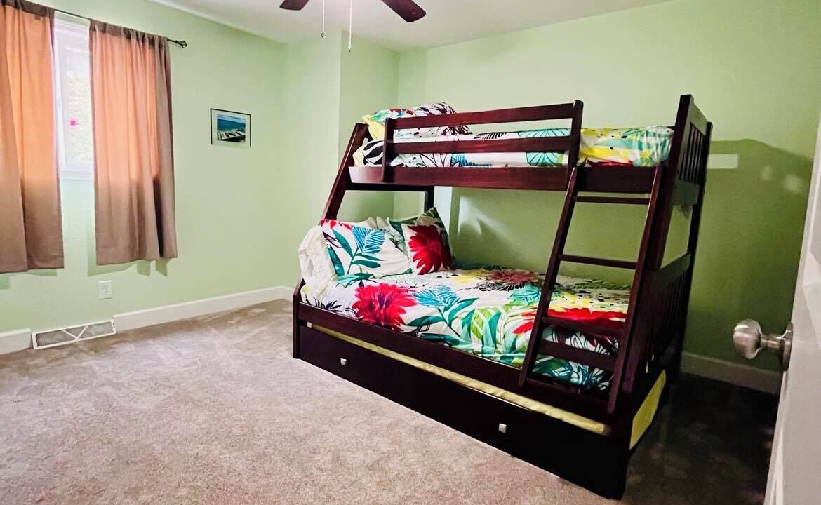 Photo of Bedroom in Sunrise Beach