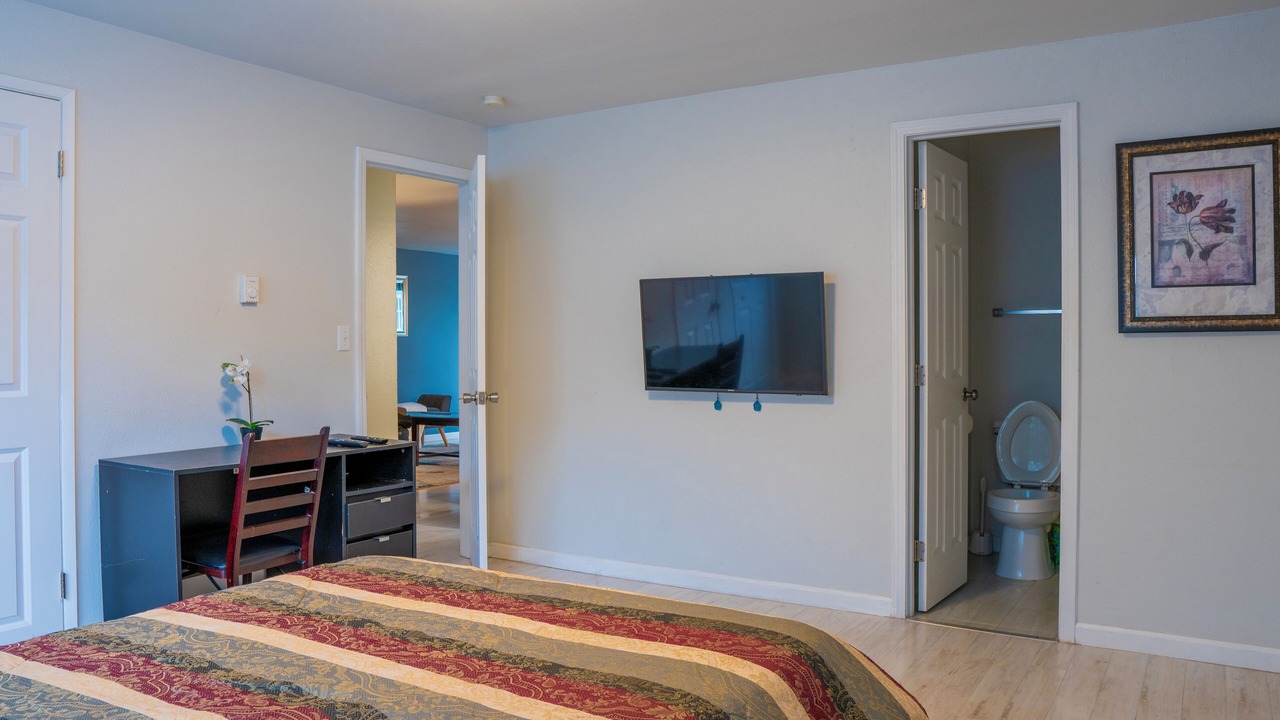 Photo of Bedroom in SeaTac