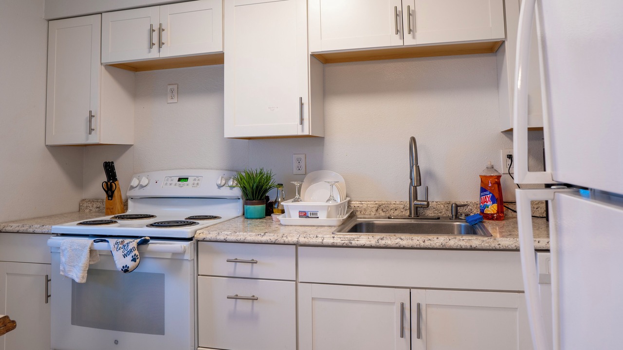 Photo of Kitchen in SeaTac