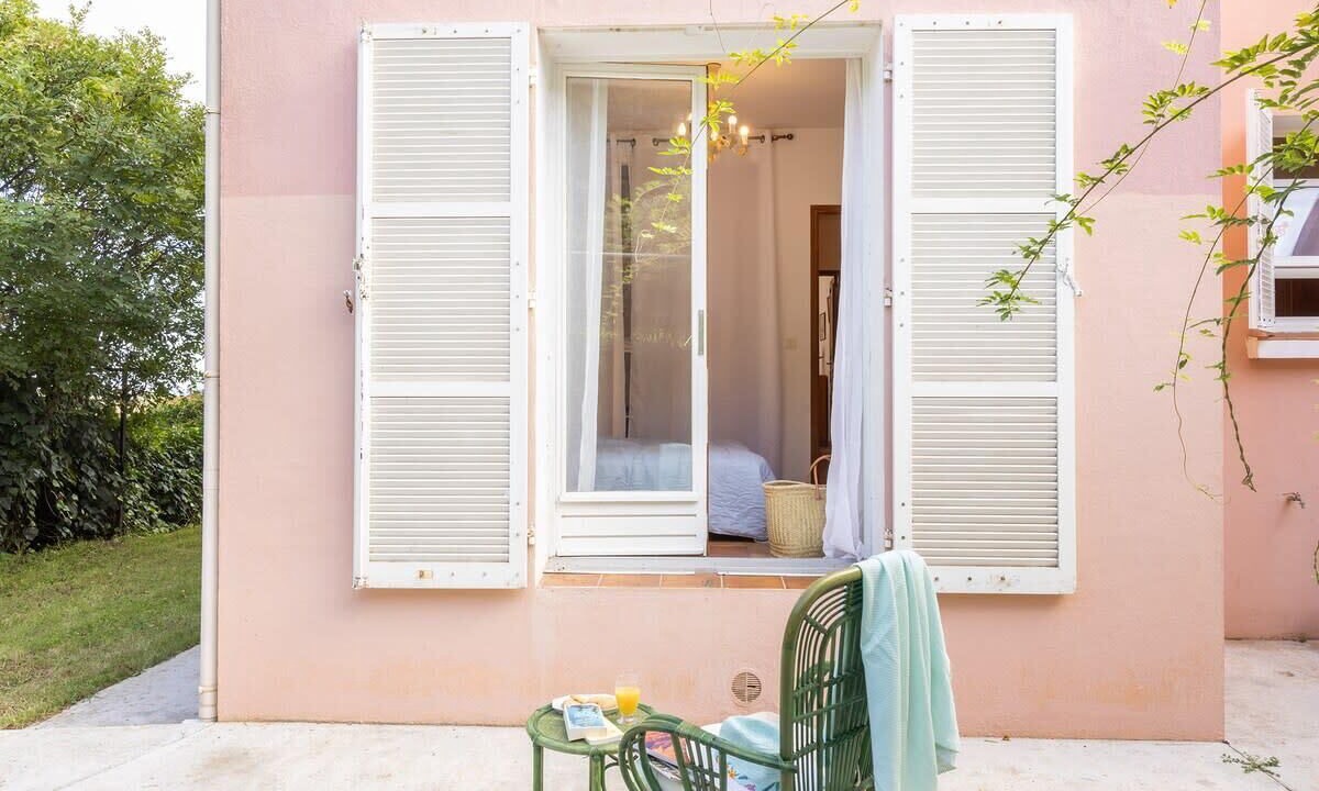 Photo of Patio Balcony in San-Nicolao