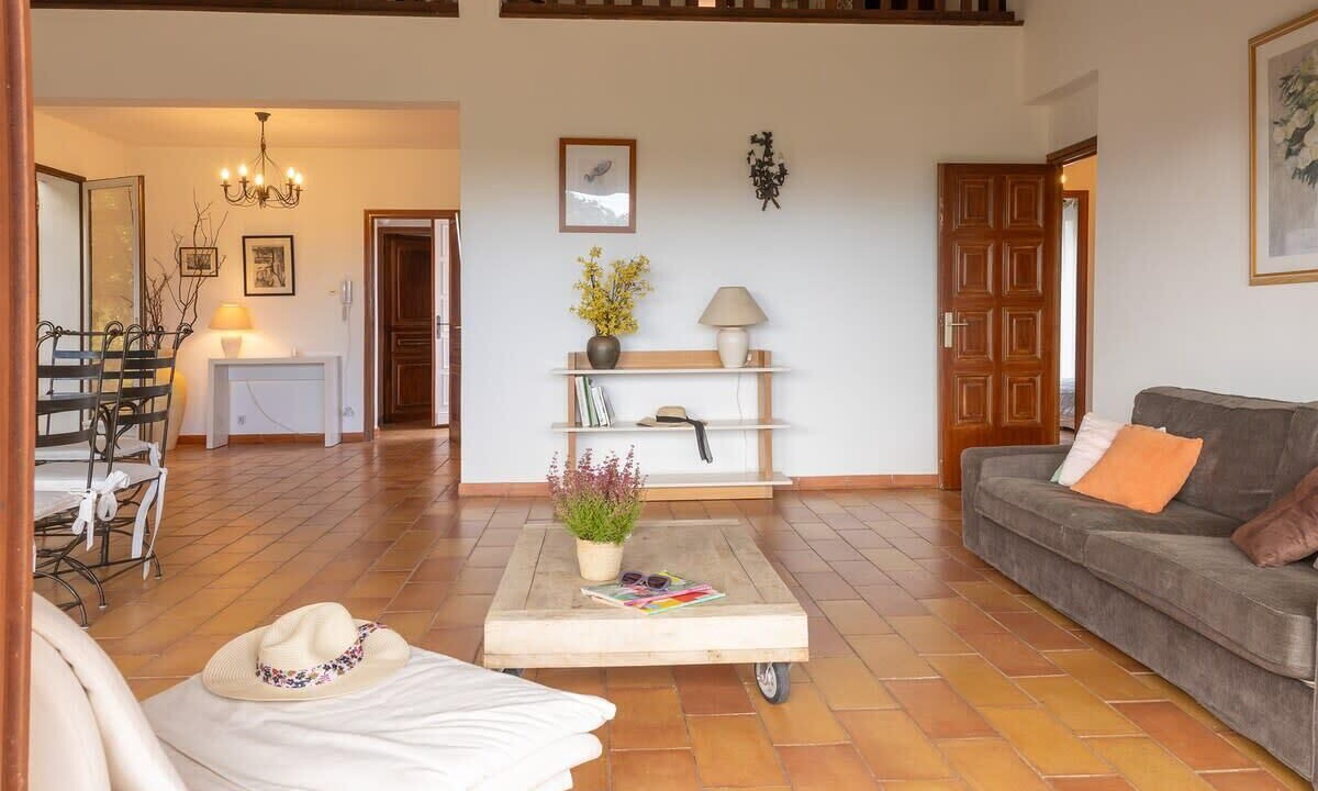 Photo of Livingroom in San-Nicolao