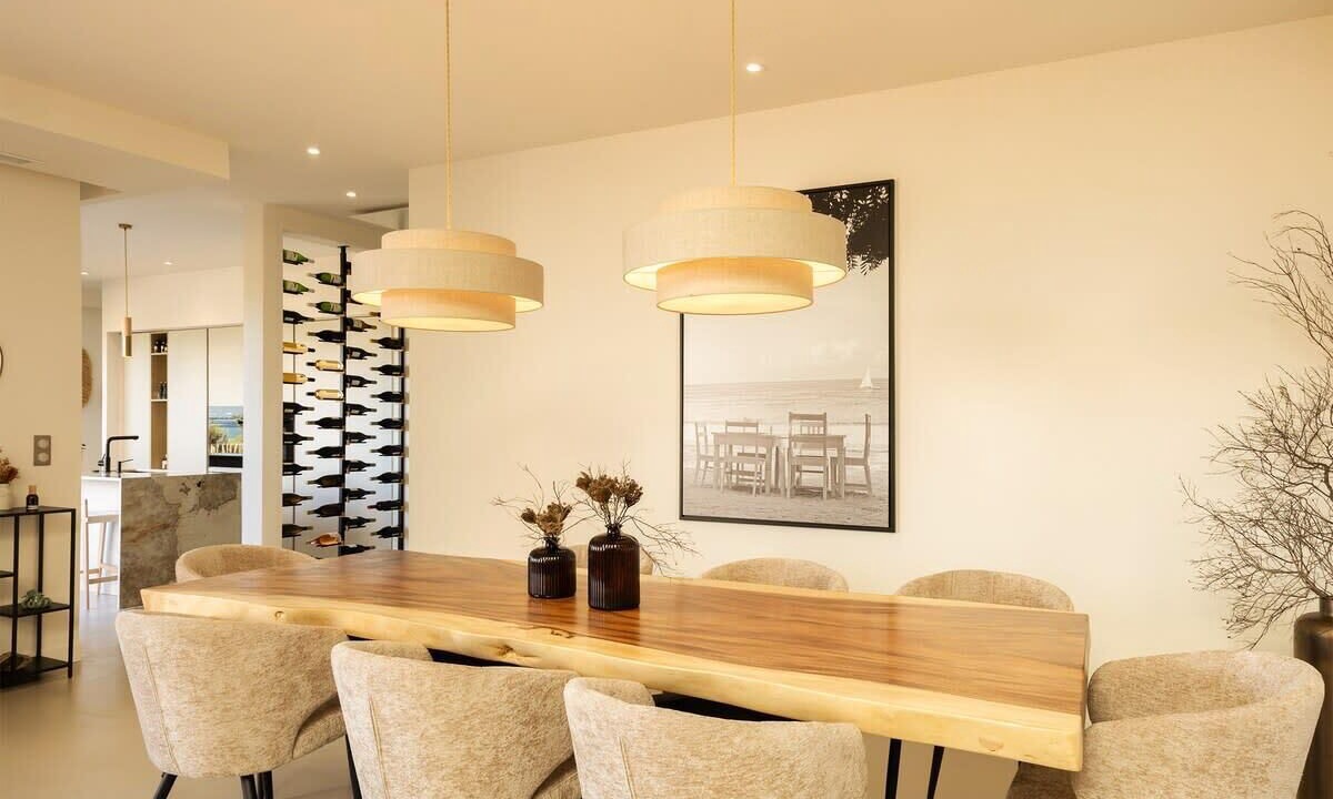 Photo of Others in Prunete