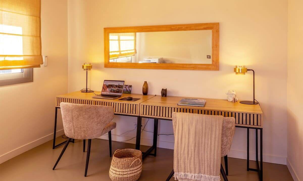 Photo of Others in Prunete