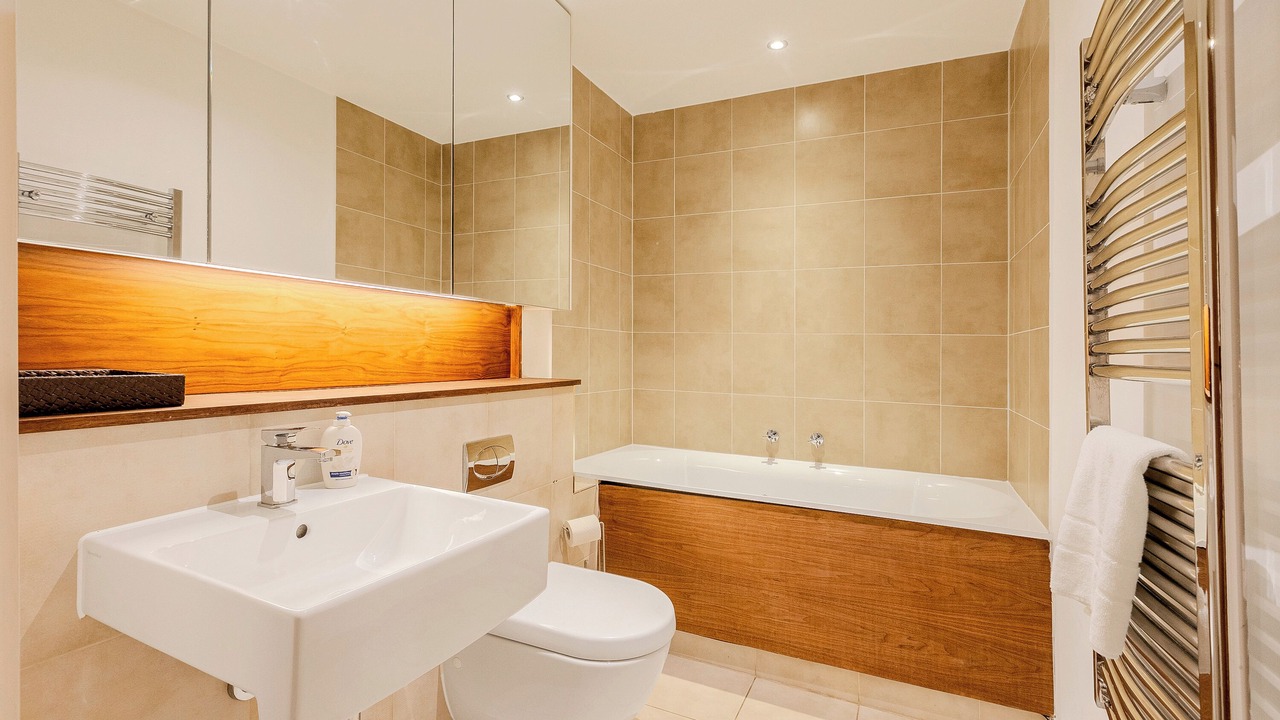 Photo of Bathroom in Sands End