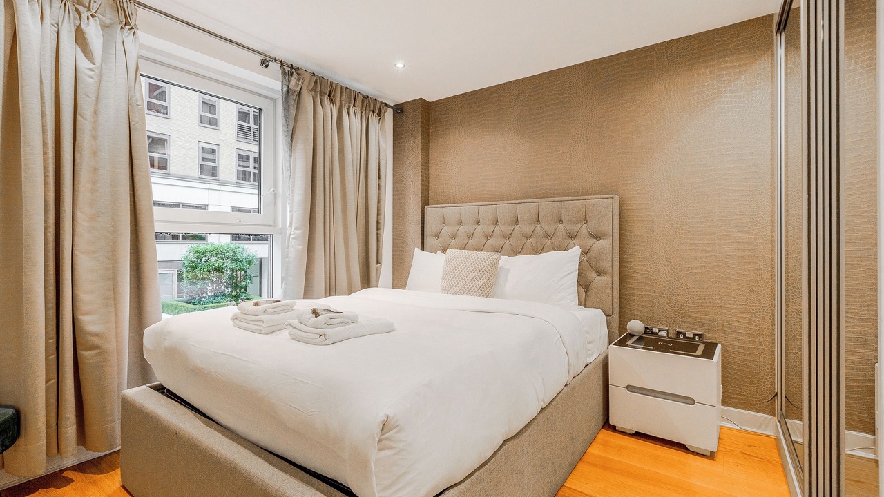 Photo of Bedroom in Sands End