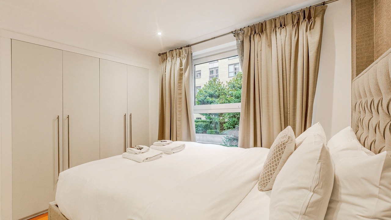 Photo of Bedroom in Sands End