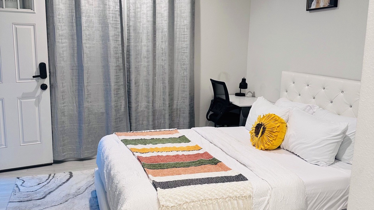 Photo of Bedroom in South Main