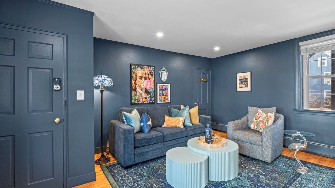 Photo of Livingroom in Salem