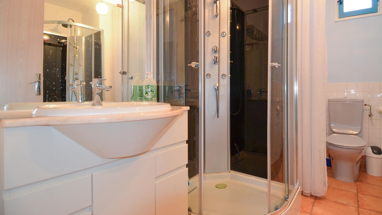 Photo of Bathroom in Cornillon