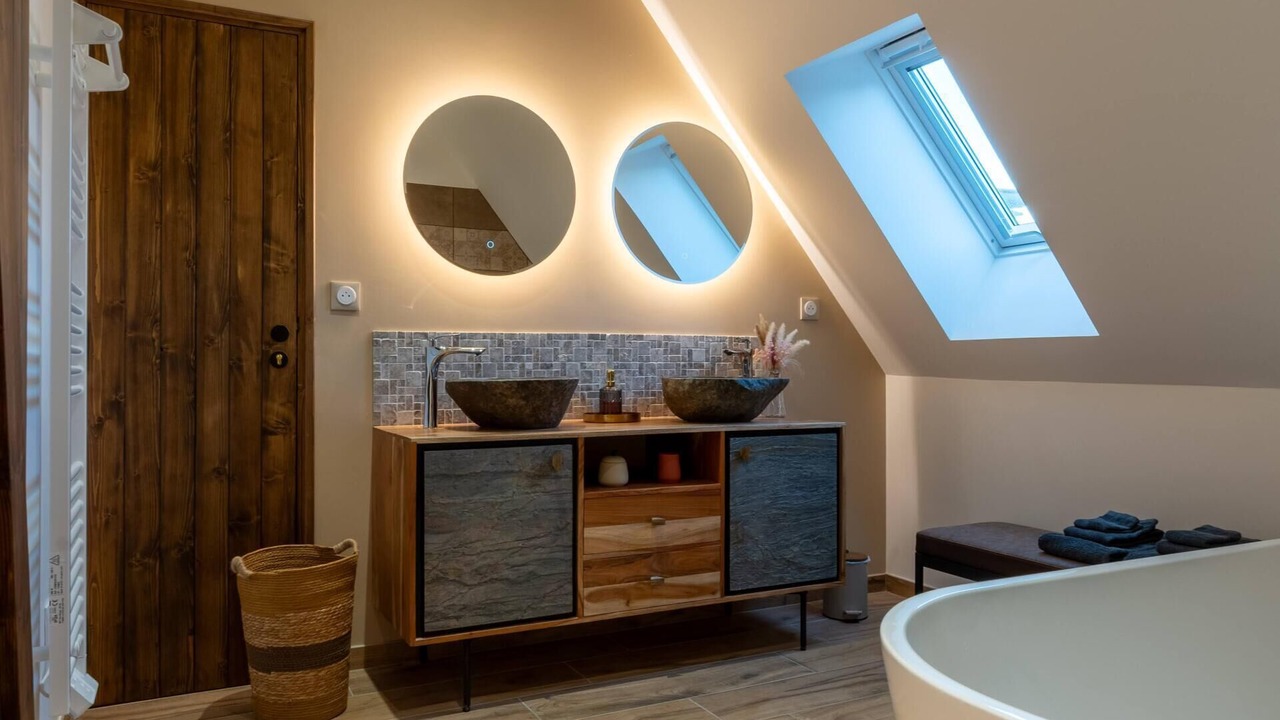 Photo of Bathroom in Touligny