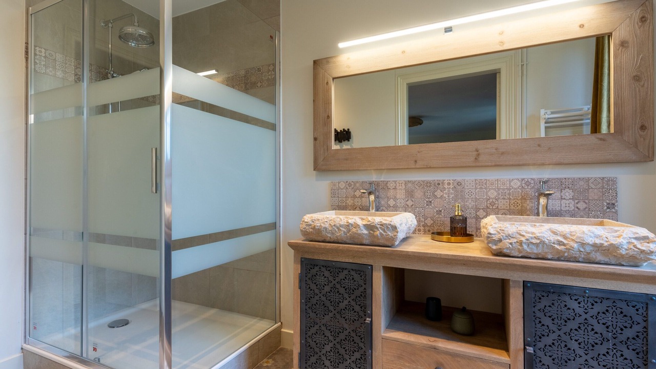 Photo of Bathroom in Touligny