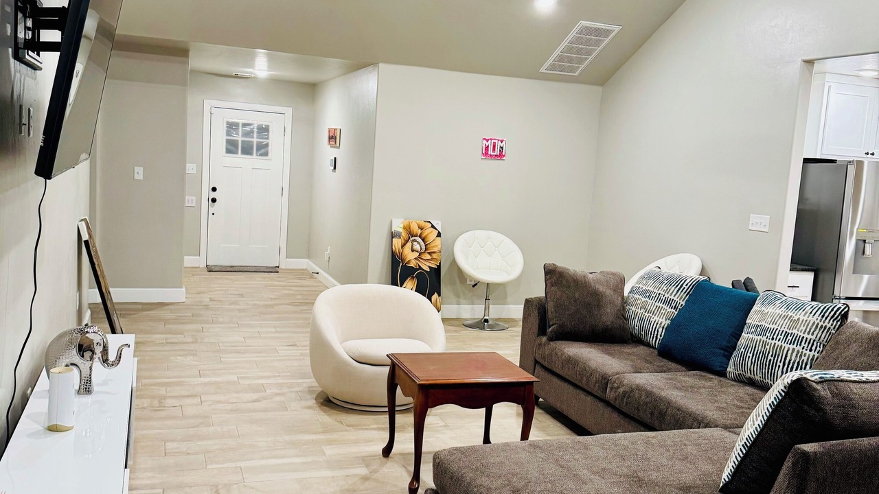 Photo of Livingroom in Lawton