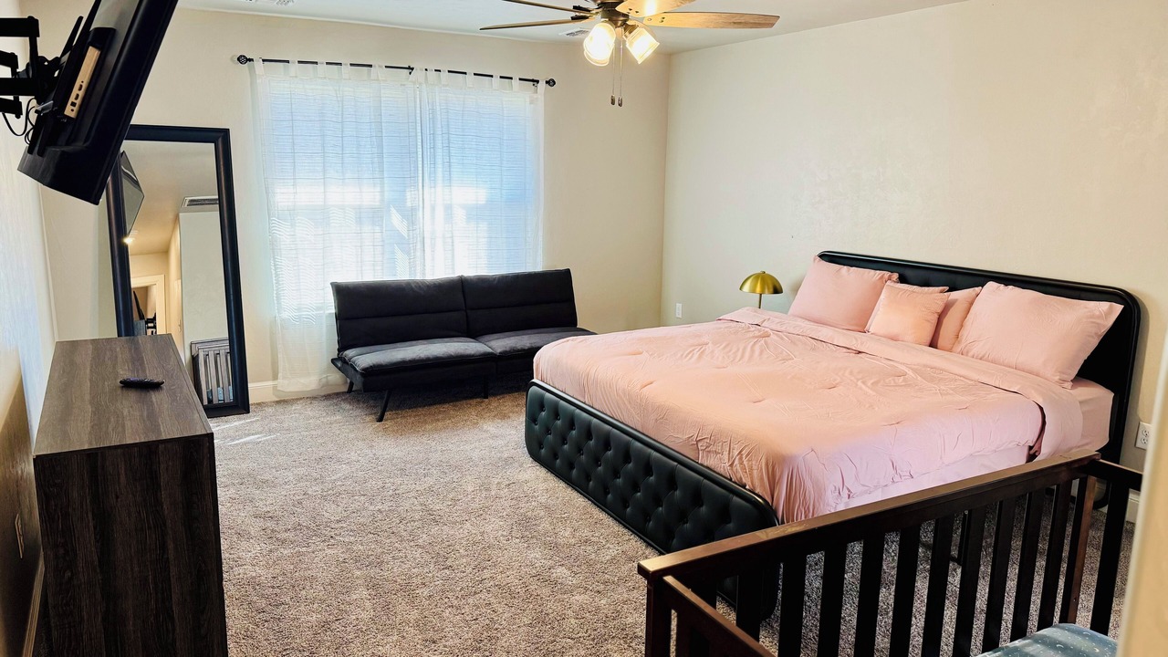 Photo of Bedroom in Lawton