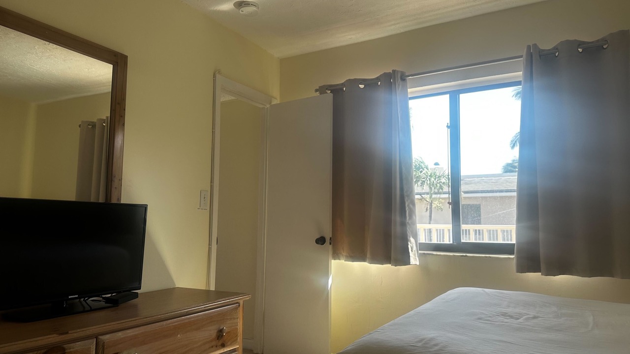 Photo of Bedroom in Deerfield Beach