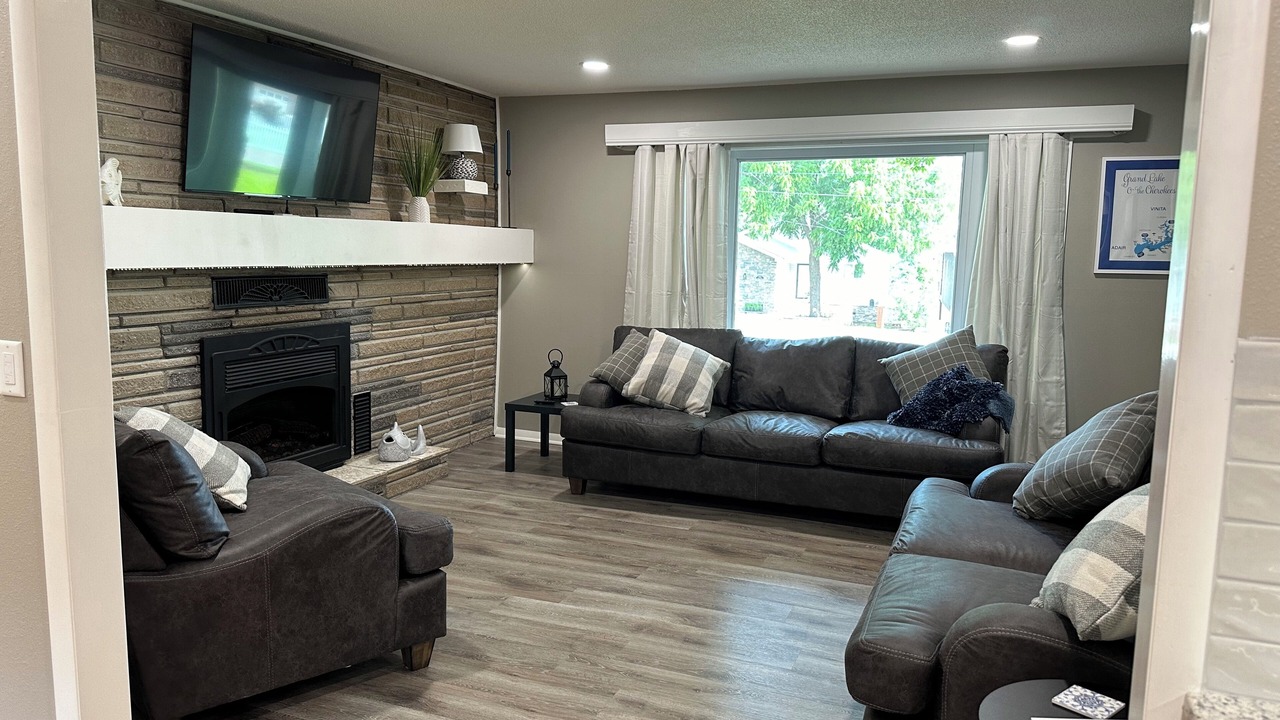 Photo of Livingroom in Grove
