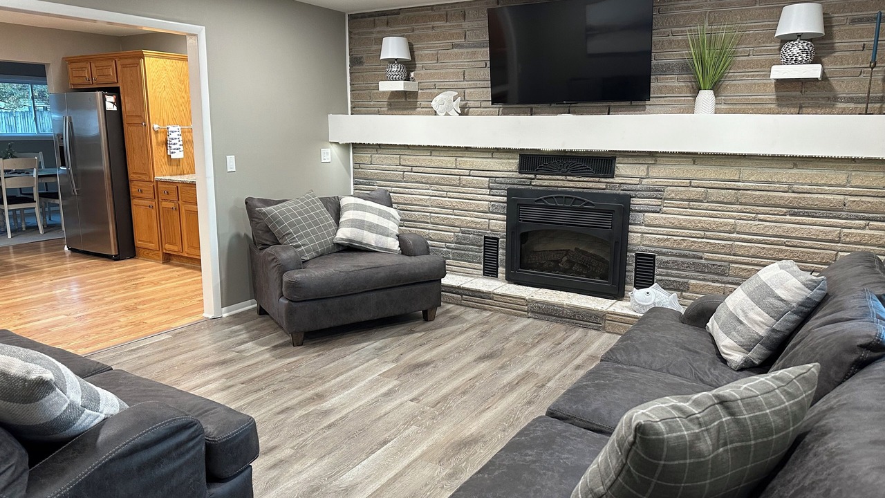Photo of Livingroom in Grove