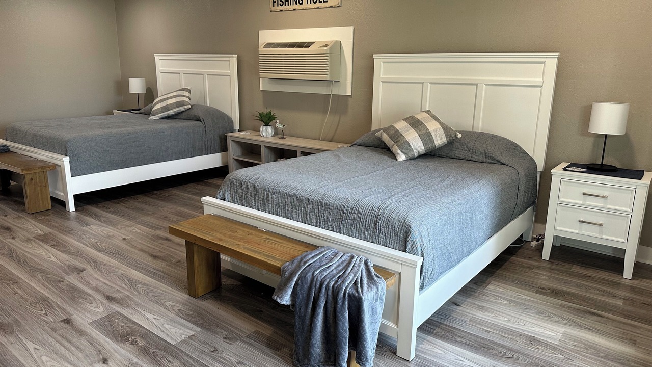 Photo of Bedroom in Grove