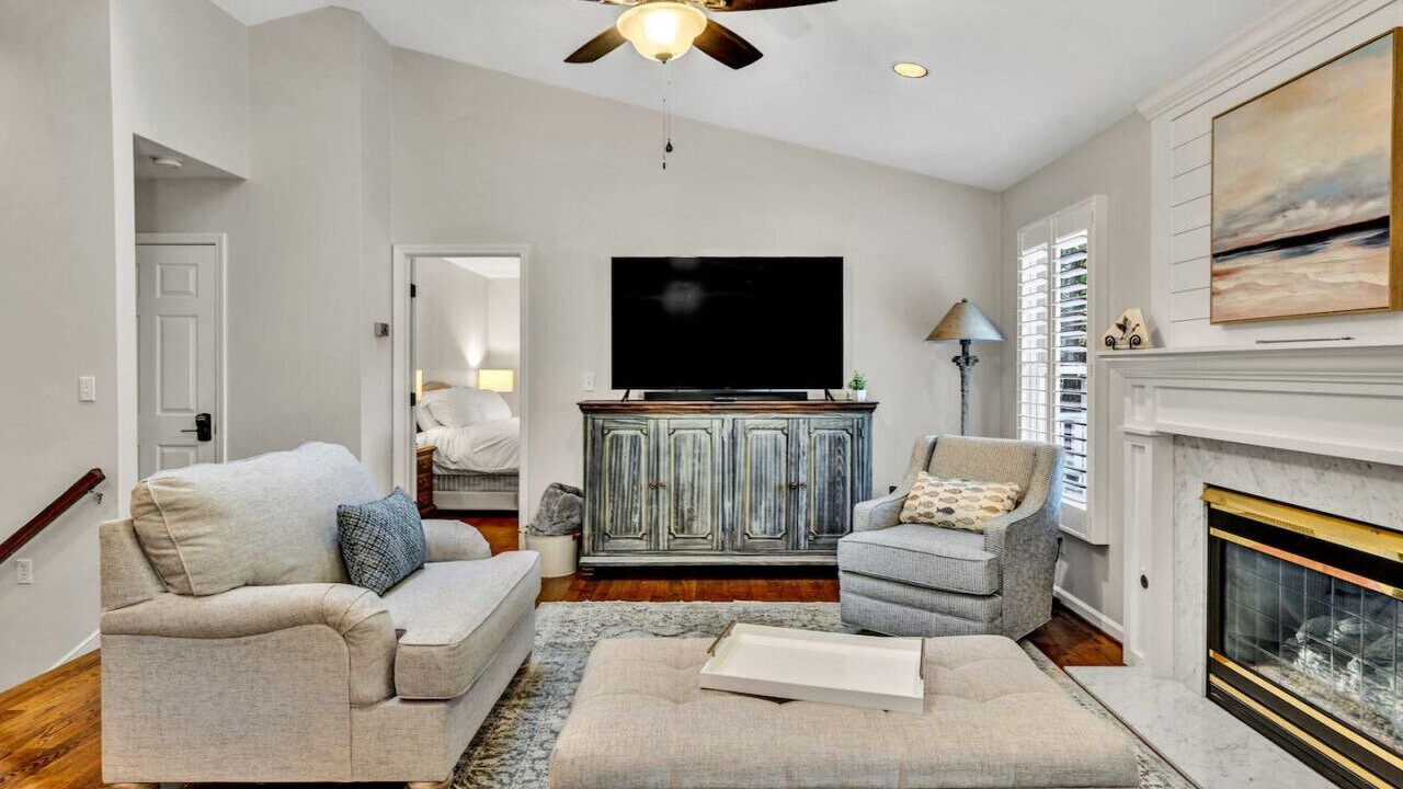 Photo of Livingroom in North Shore