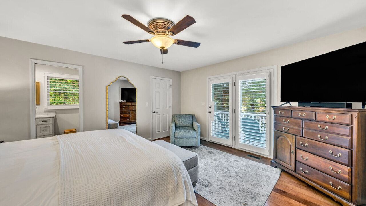 Photo of Bedroom in North Shore