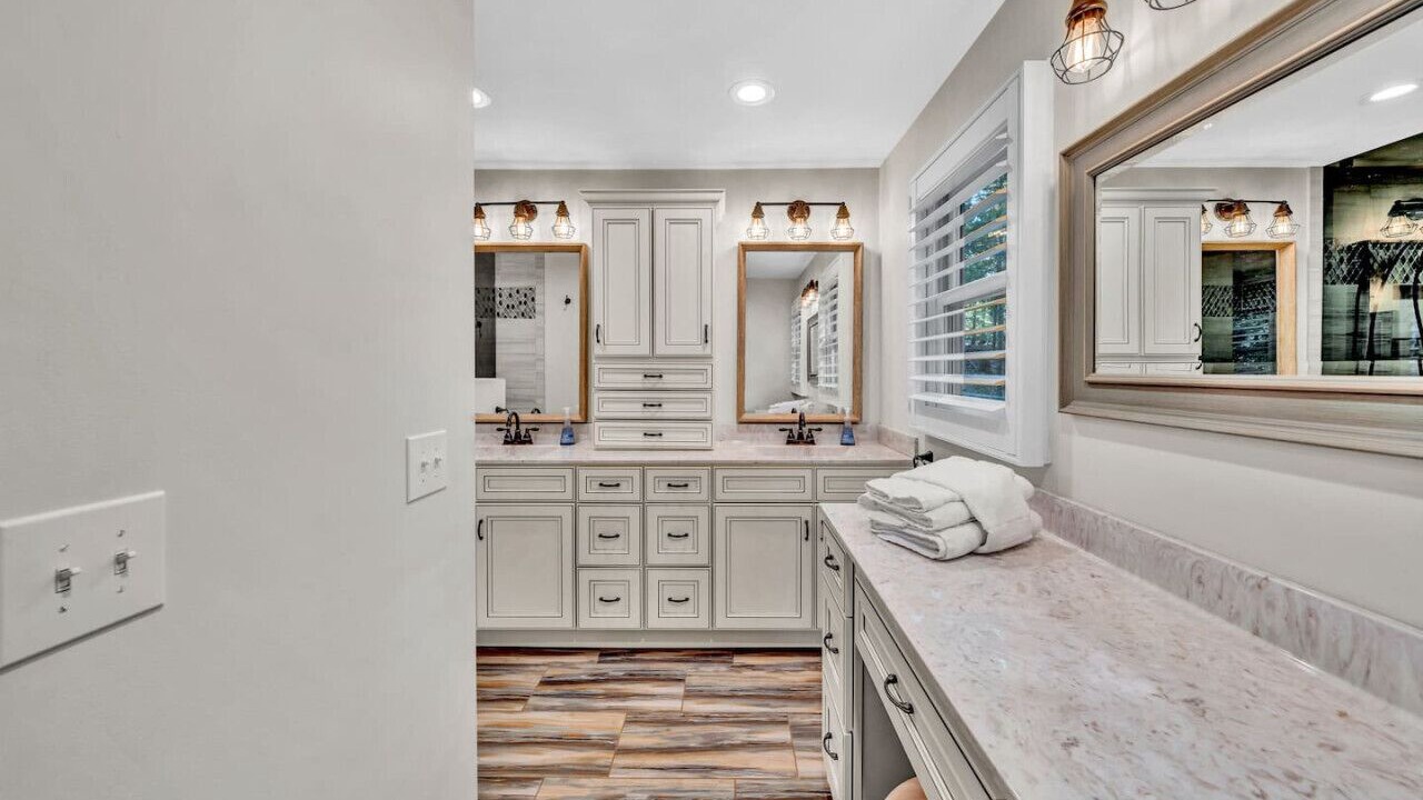 Photo of Bathroom in North Shore