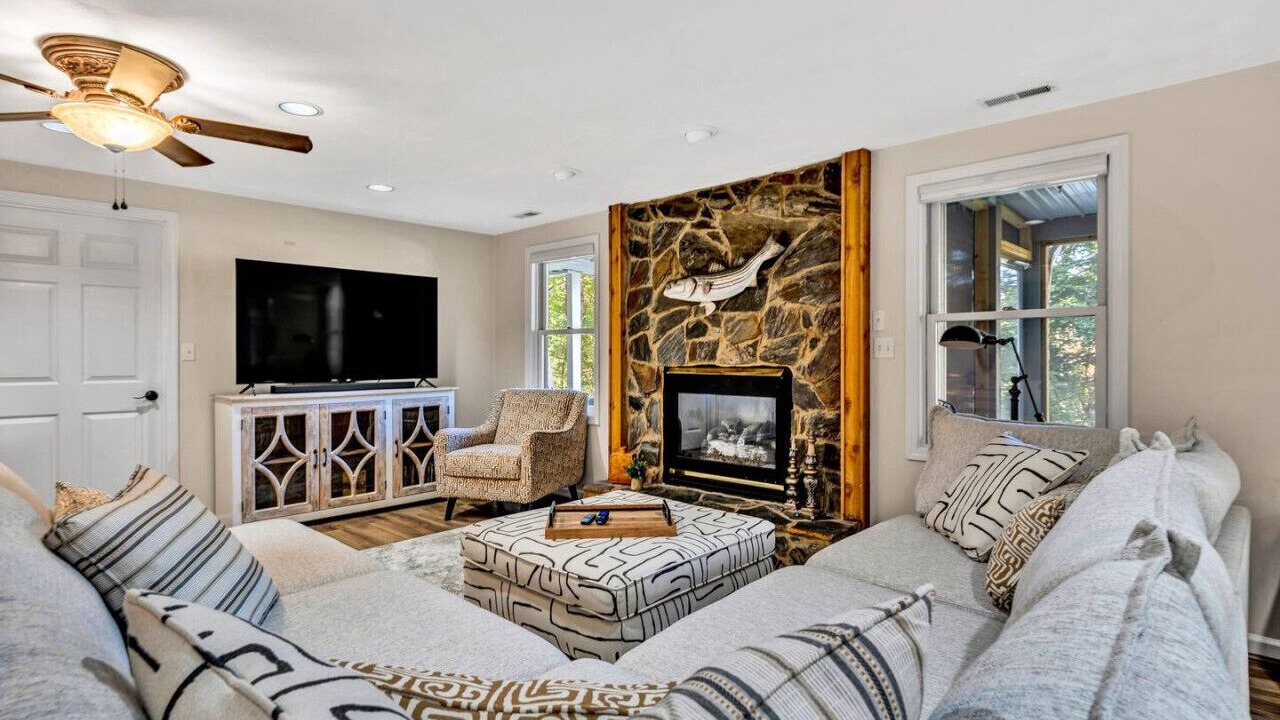Photo of Livingroom in North Shore