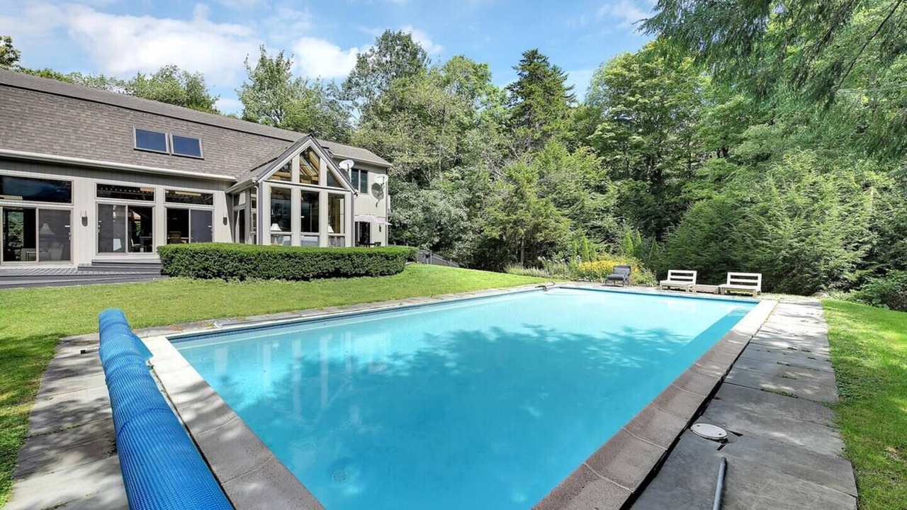 Photo of Outdoor in Becket