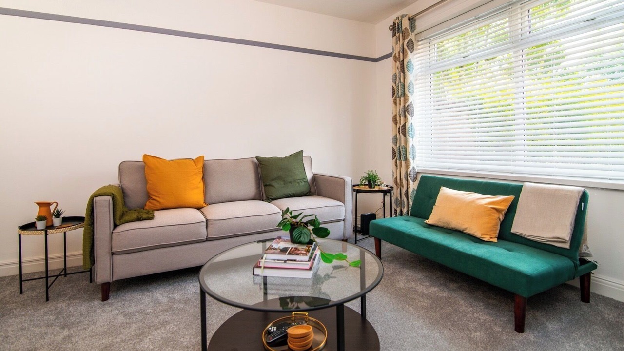 Photo of Livingroom in Little Eaton