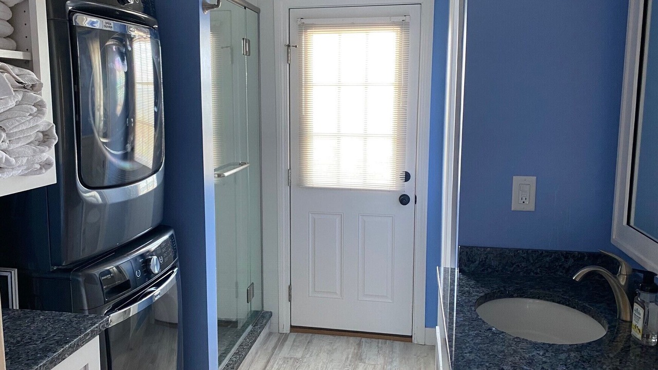 Photo of Others in West Yarmouth