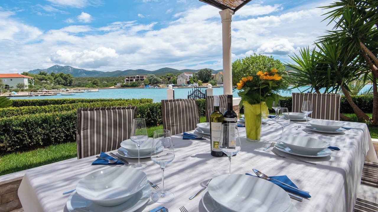 Photo of Outdoor in Loviste
