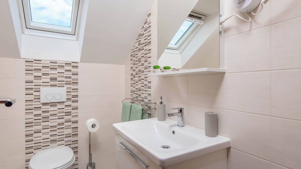 Photo of Bathroom in Loviste