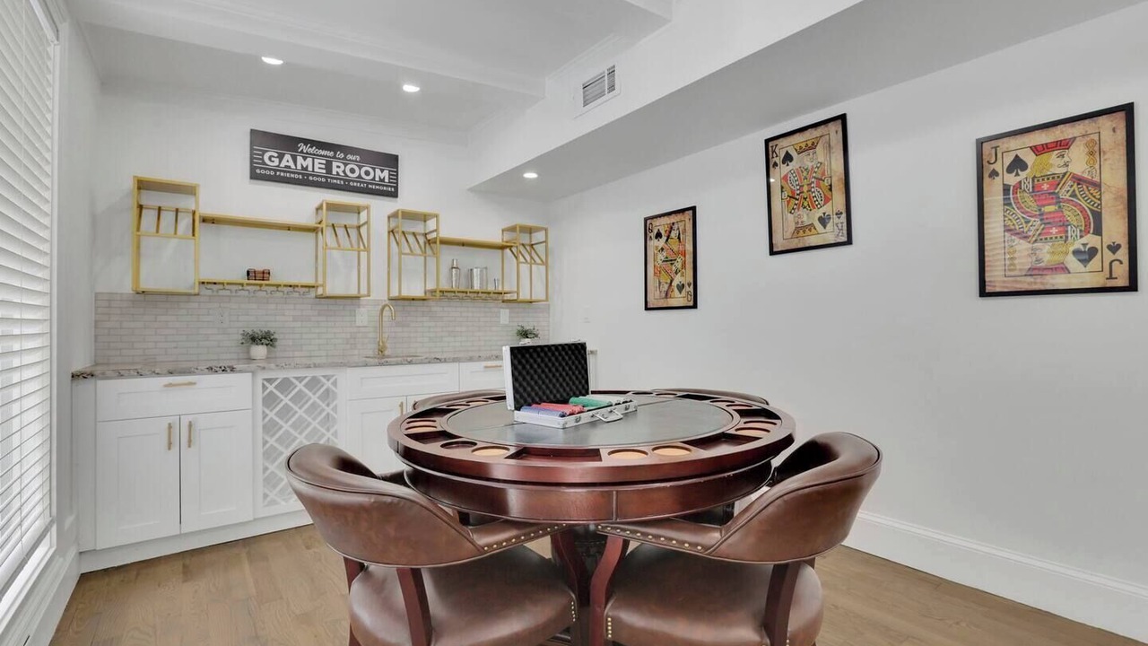 Photo of Bedroom in Buckhead