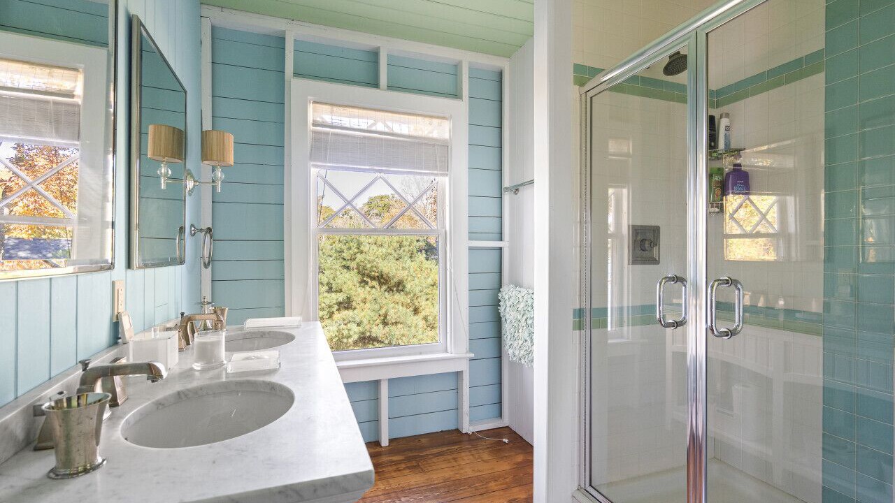 Photo of Bathroom in East Boothbay