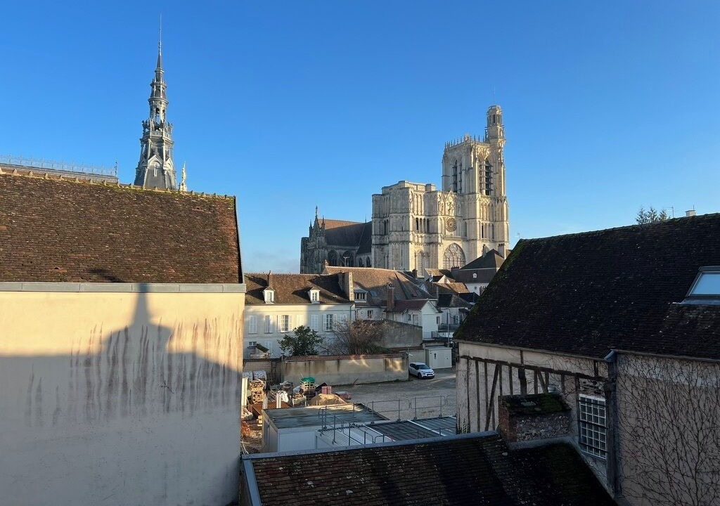 Photo of Others in Sens