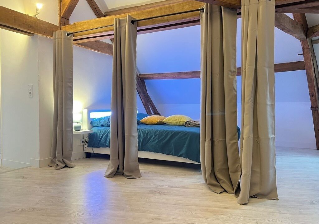 Photo of Bedroom in Sens