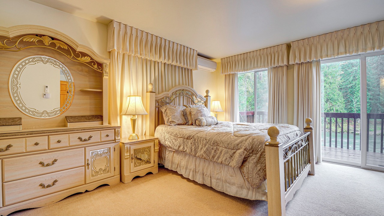 Photo of Others in Darrington