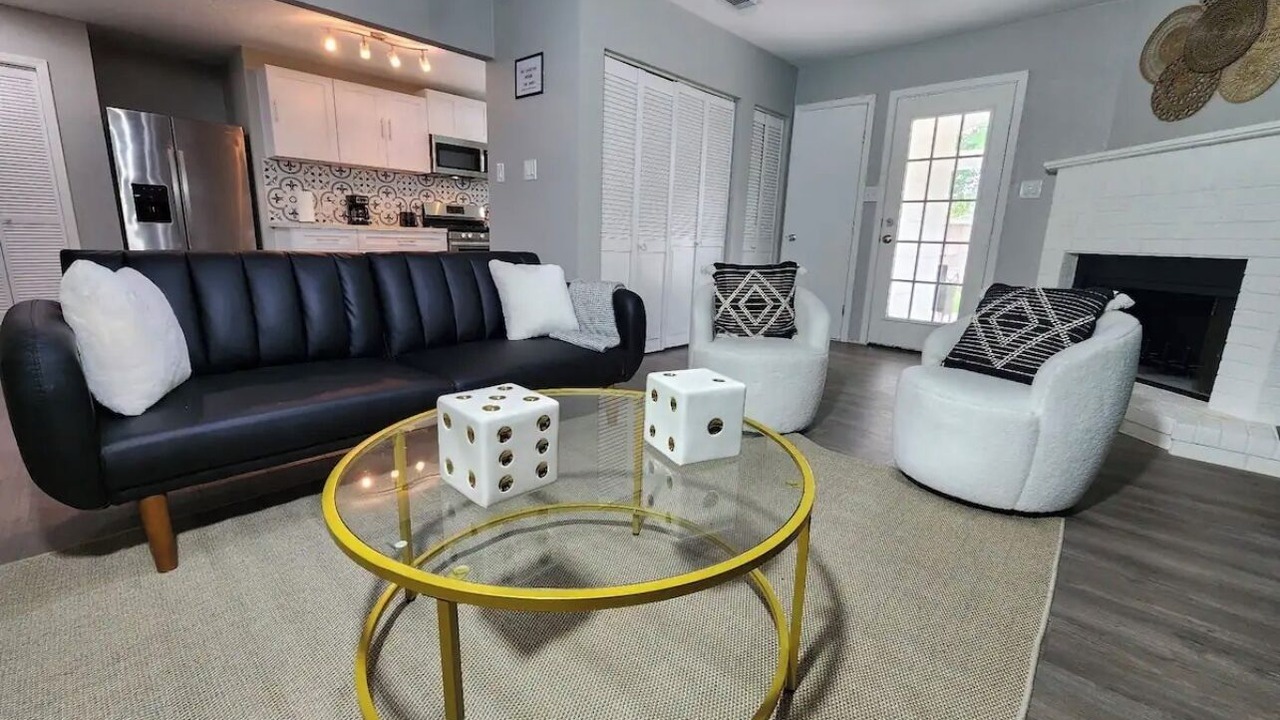 Photo of Livingroom in Houston