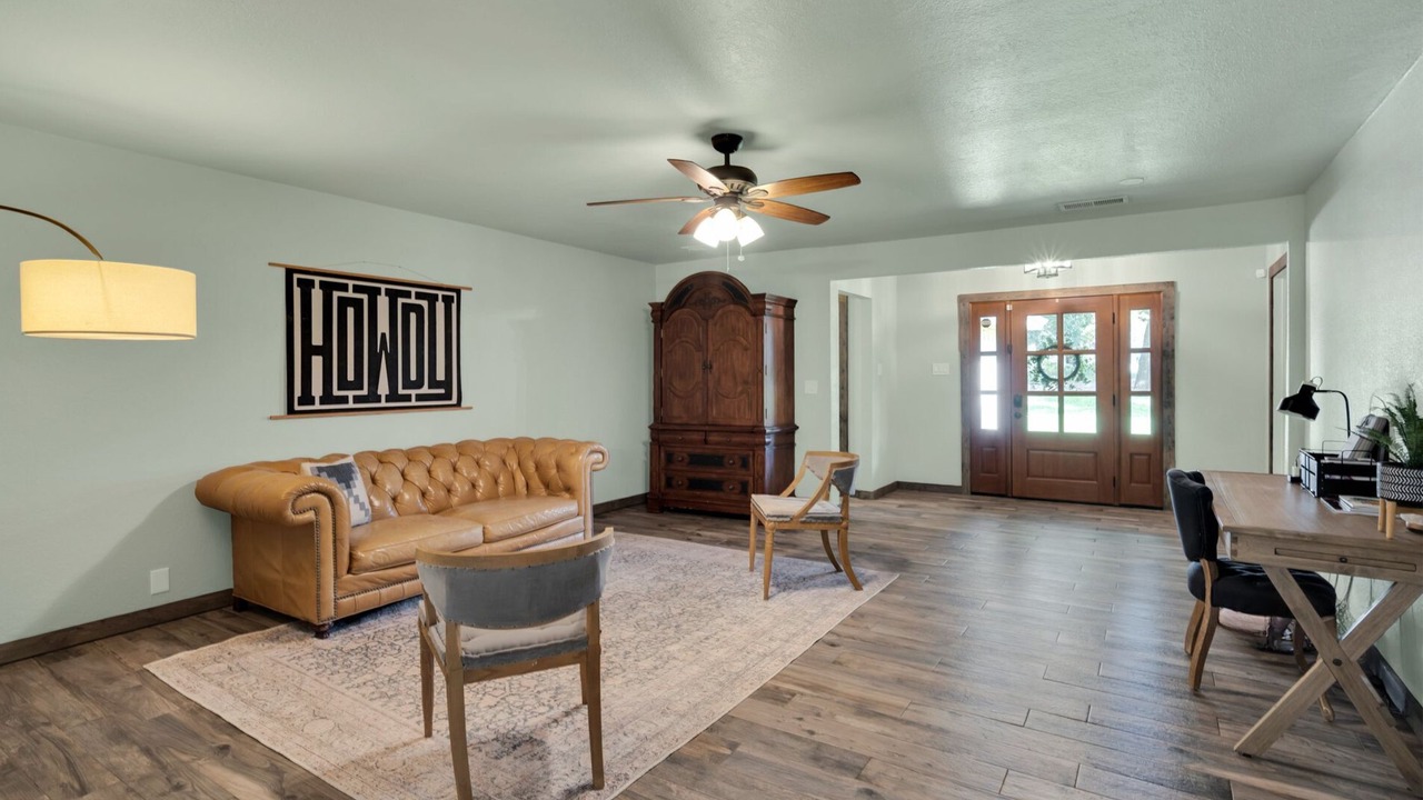 Photo of Livingroom in Roanoke