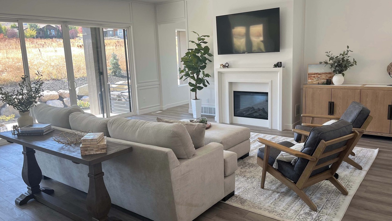Photo of Livingroom in Ogden