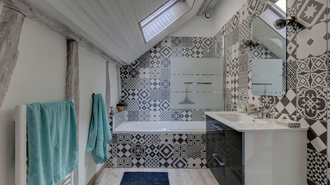 Photo of Bathroom in Amboise