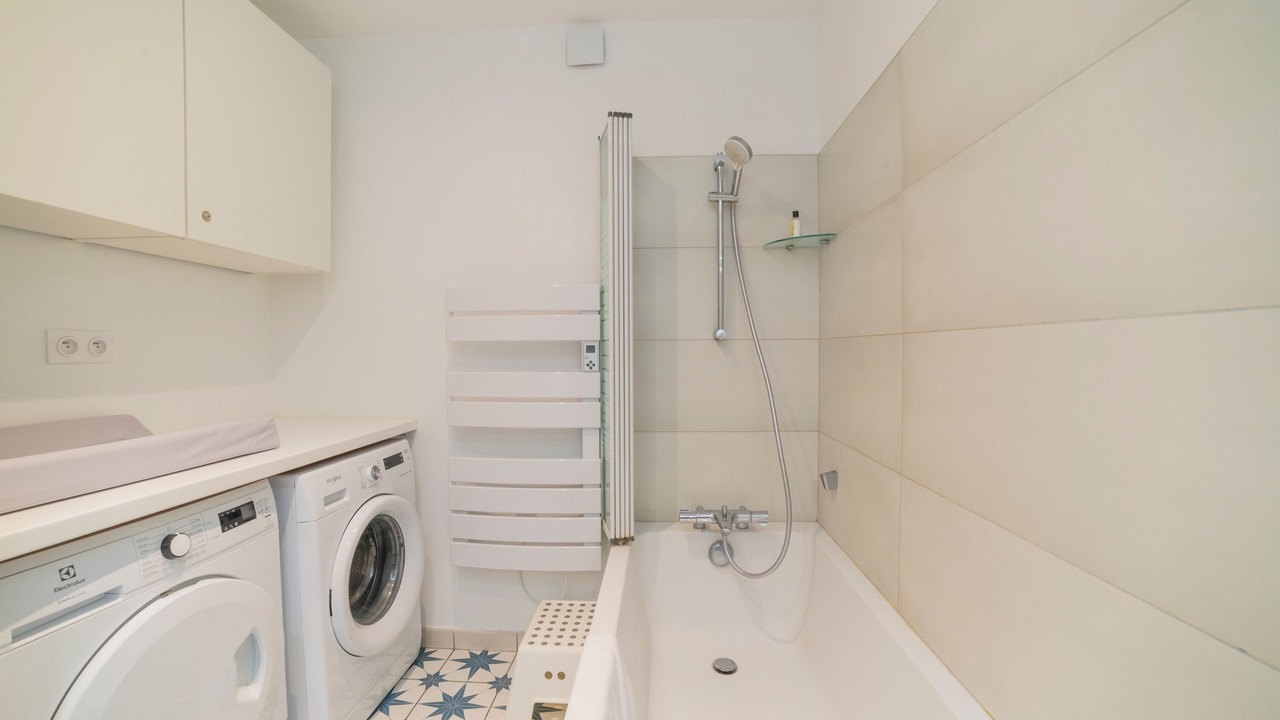 Photo of Bathroom in Paray-le-Monial