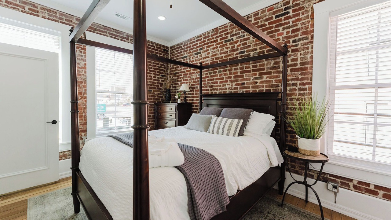 Photo of Bedroom in Downtown St. Louis
