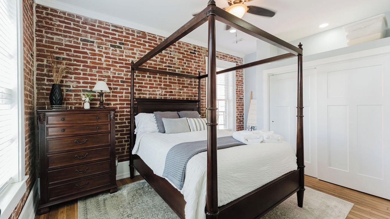 Photo of Bedroom in Downtown St. Louis